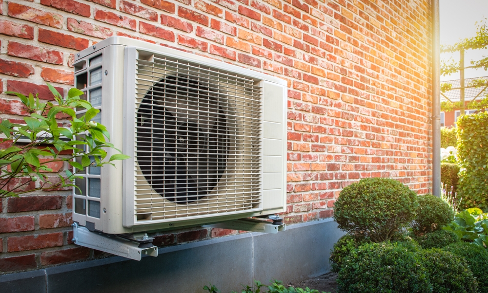 air-conditioning-heat-pump-outdoor-unit